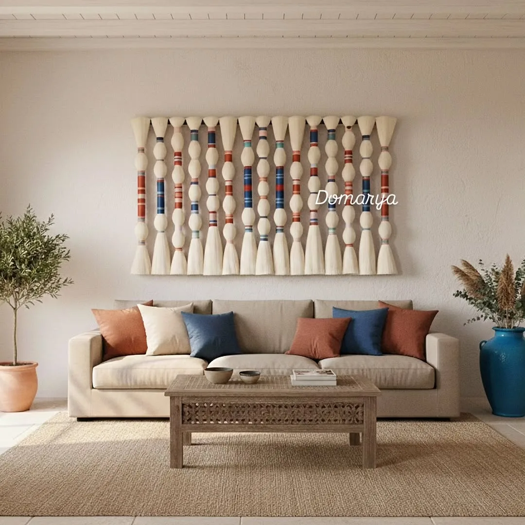 Tapiz de macramé artesanal en tonos neutros